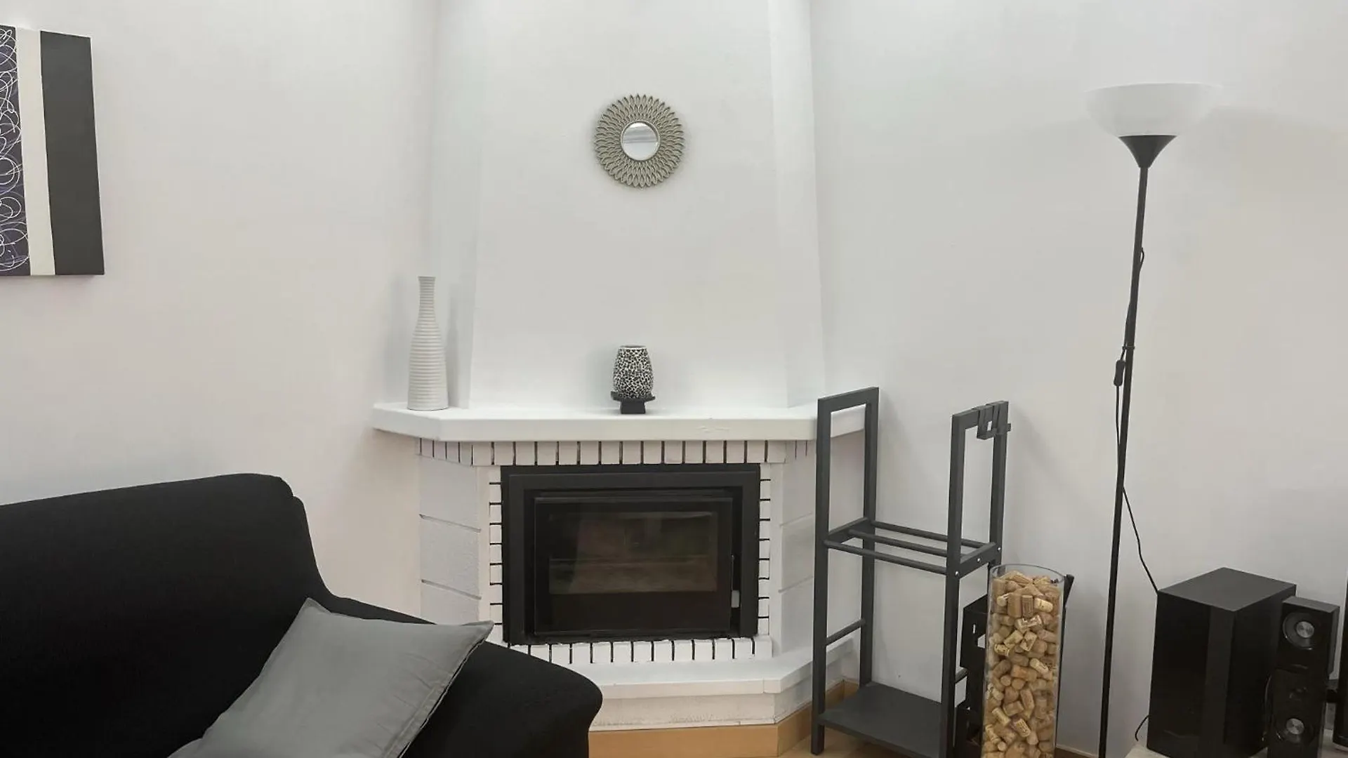 Puerto Banus Apartment For 4 - Pool Bbq & Terrace Marbella Spain