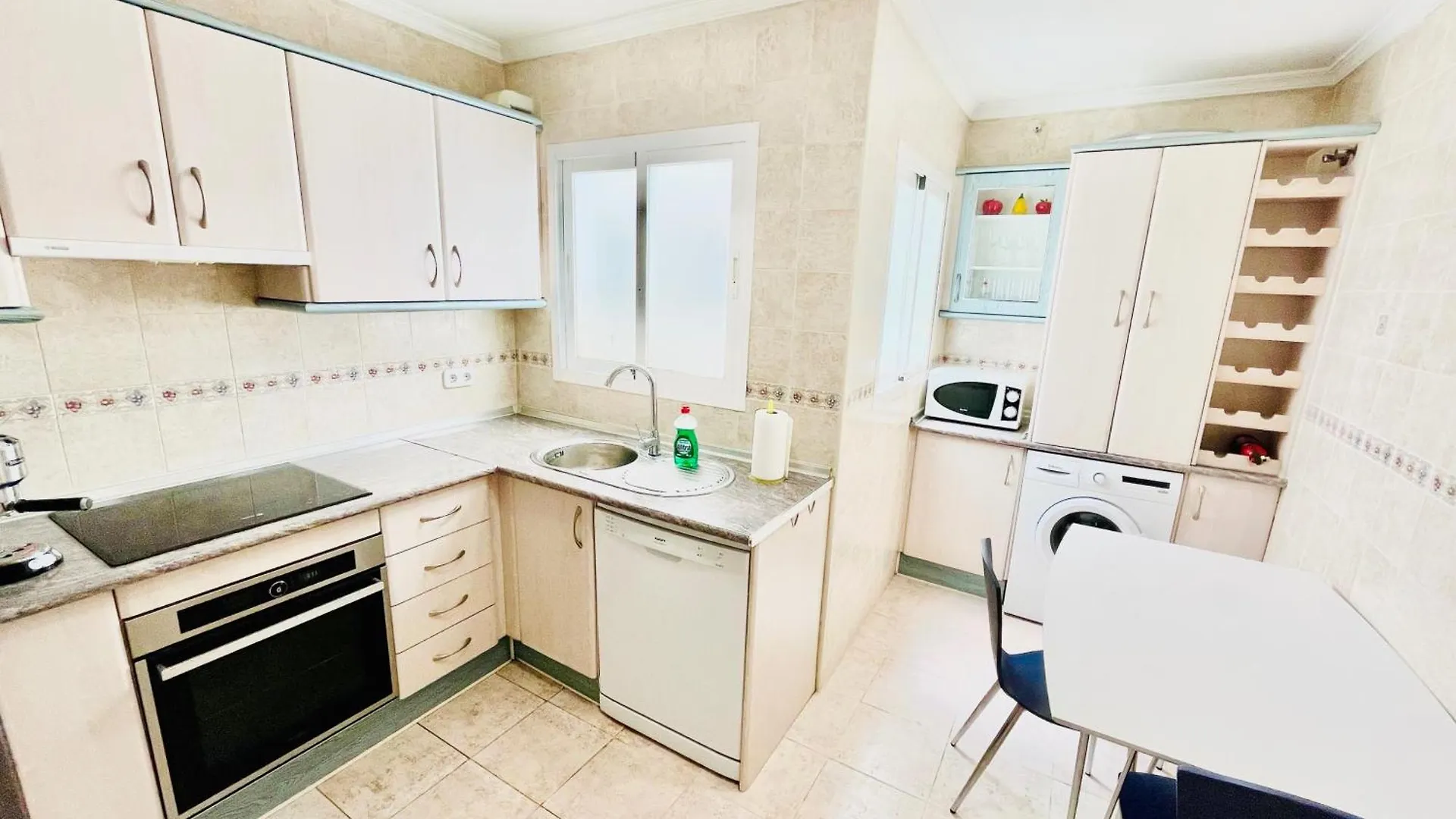Prime Location Puerto Banus Nueva Andalucia Lägenhet Marbella
