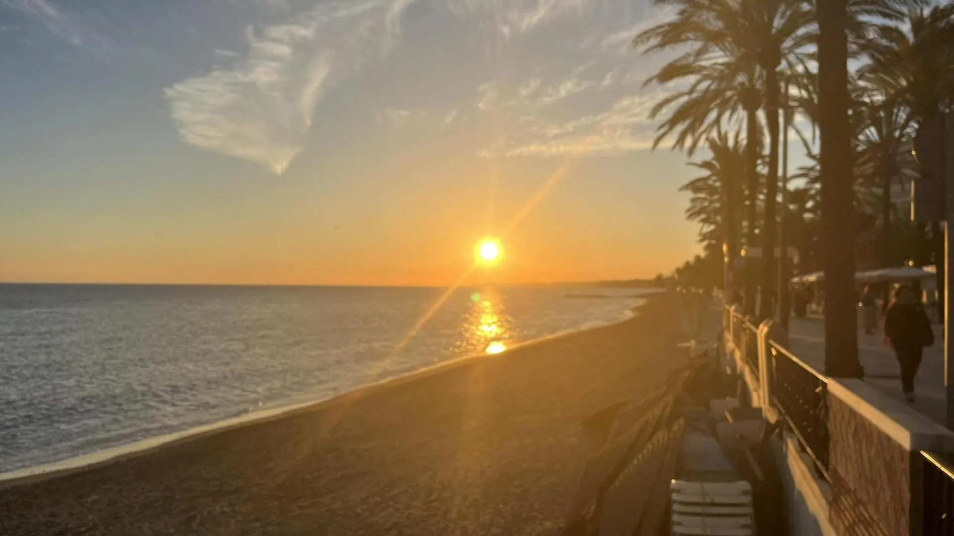Puerto Banus Apartment For 4 - Pool Bbq & Terrace Marbella