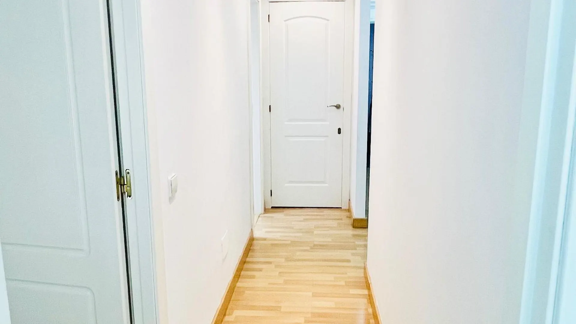 马尔韦利亚2-Bed 10Min To Puerto Banus W Pool Bbq & Parking公寓 公寓 马尔韦利亚