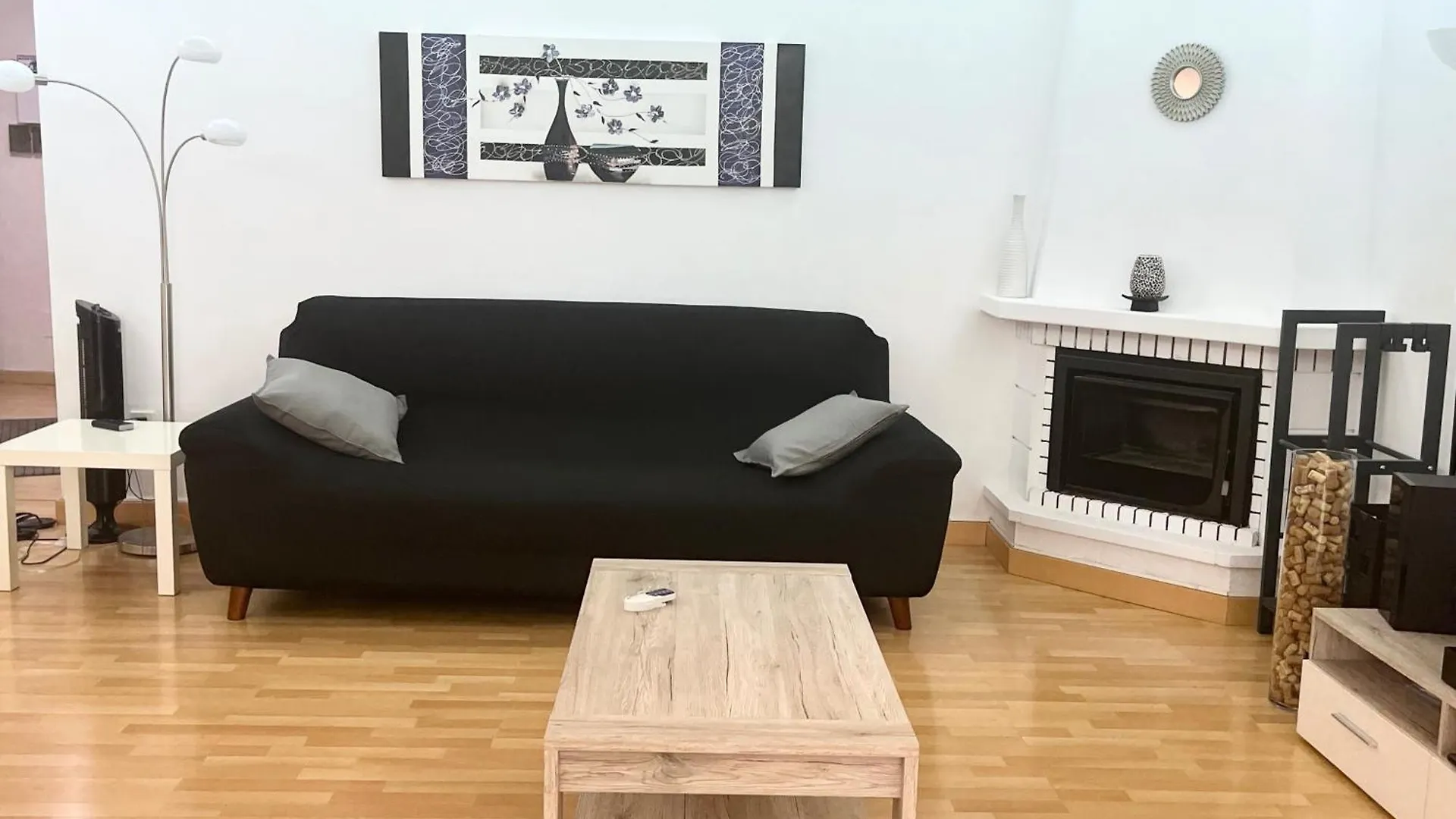 马尔韦利亚2-Bed 10Min To Puerto Banus W Pool Bbq & Parking公寓 0*, 马尔韦利亚 西班牙