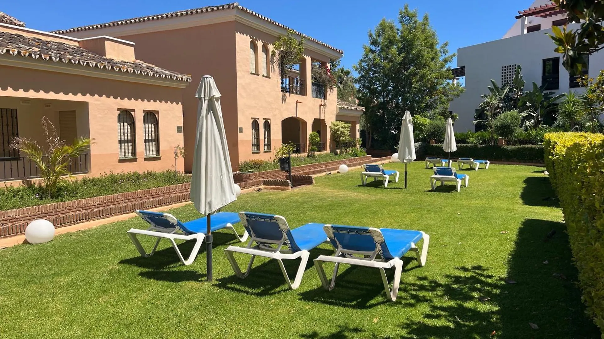 马尔韦利亚2-Bed 10Min To Puerto Banus W Pool Bbq & Parking公寓 0*, 马尔韦利亚