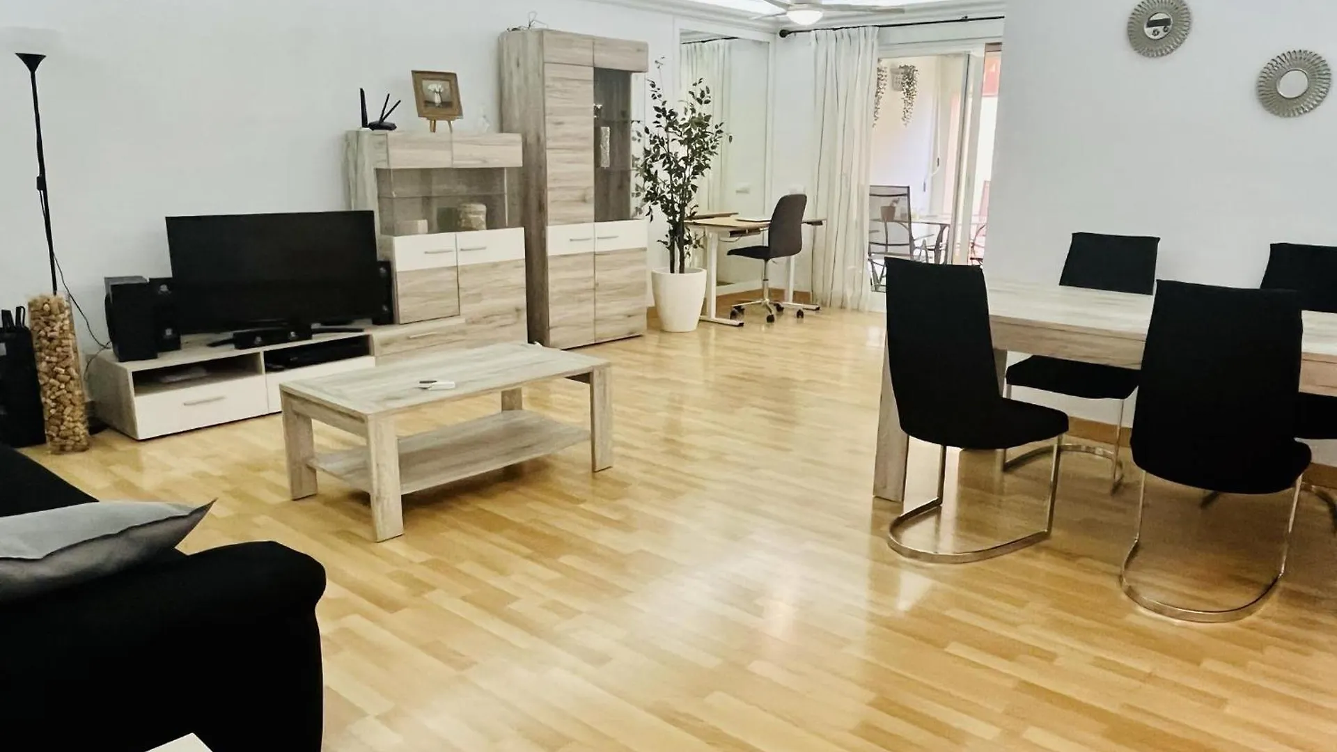 Puerto Banus Apartment For 4 - Pool Bbq & Terrace Марбелья Испания